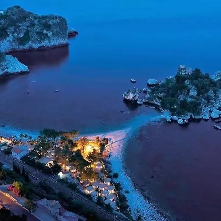Salt Sea Taormina-naxos 10 Meters From The Sea Holiday home *