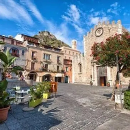 Holiday home Salt Sea Taormina-naxos 10 Meters From The Sea *